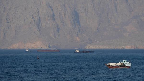 Ships and tankers in the Strait of Hormuz off the coast of Musandam, Oman, April 18, 2026.  (Reuters-Yonhap)